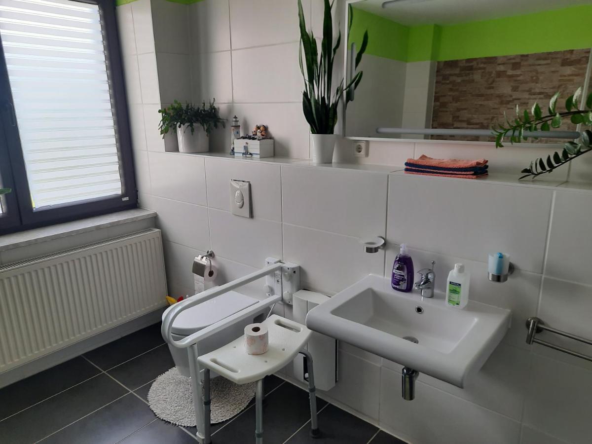 Joys Ferienwohnung Oberhausen  Esterno foto
